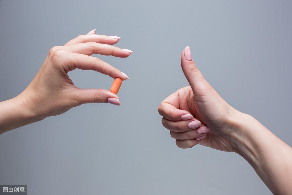 澳门知识专家解析，被一个月的小猫抓出血应该如何处理